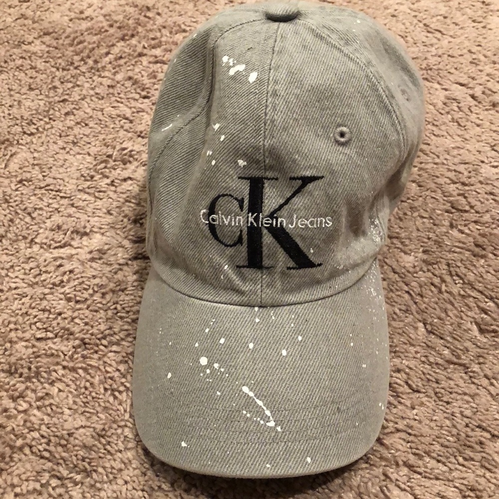 Calvin Klein hat